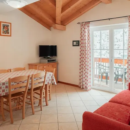 Cesa Ciasates Apartment Canazei