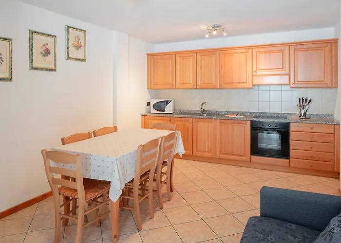 Cesa Ciasates Canazei